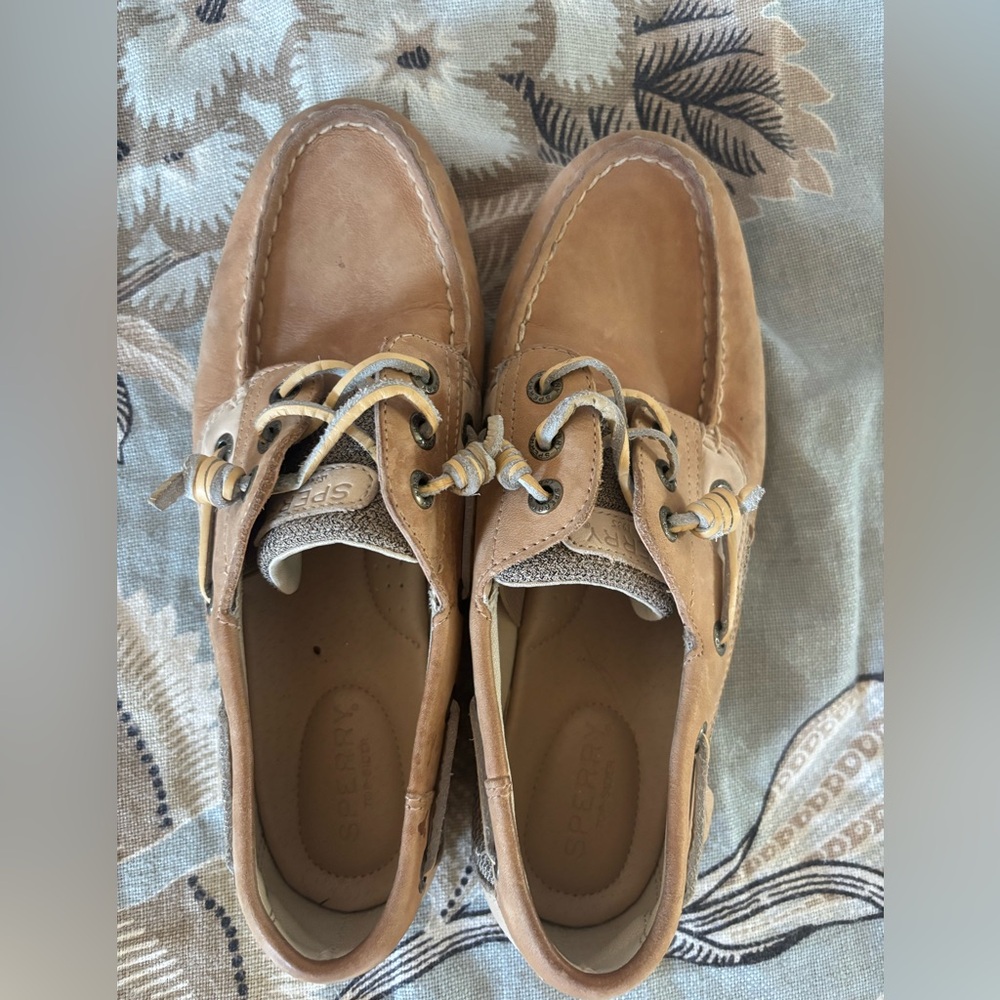 Sperry Women’s Light Brown Boat Shoes